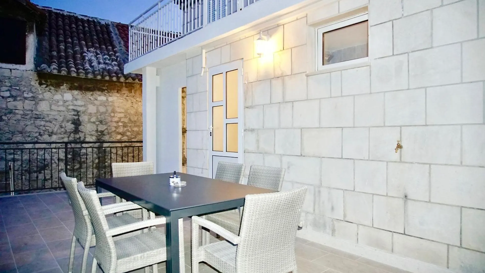 Porto Beach Apartments Seget-Trogir