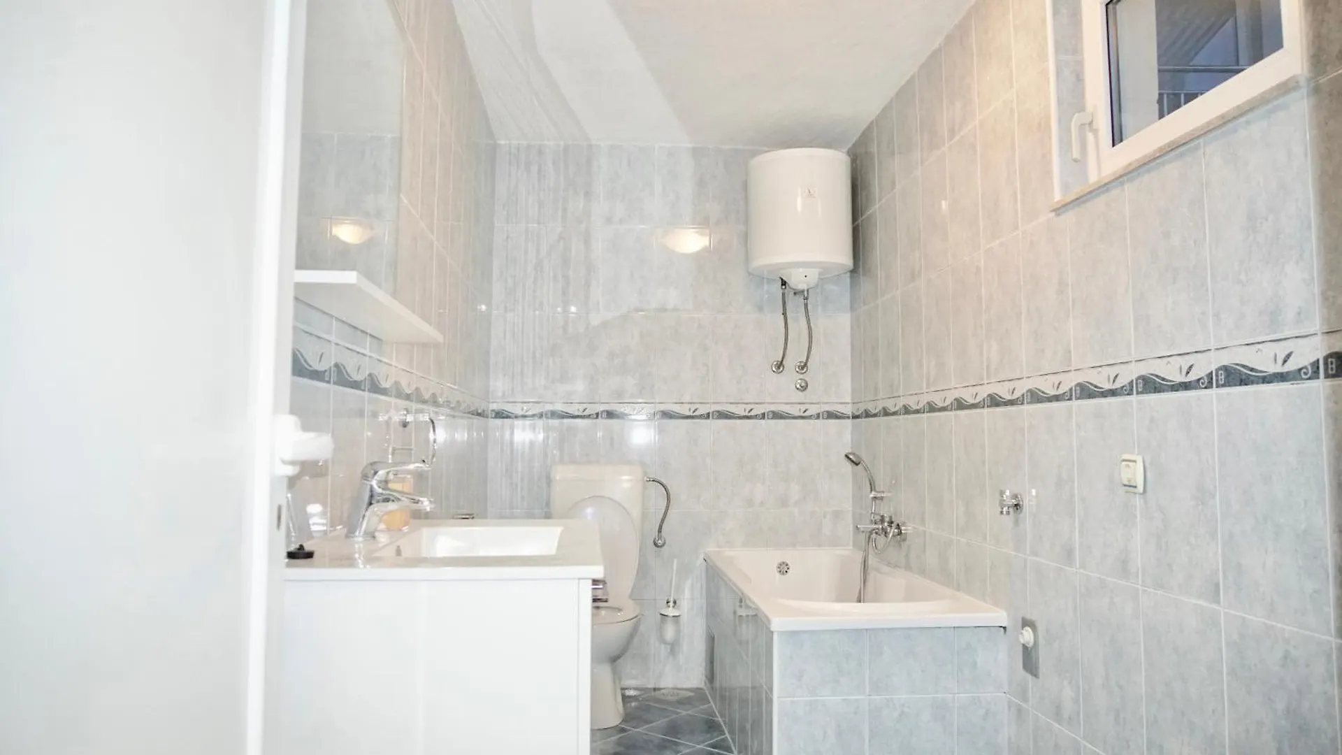 Porto Beach Apartments Seget-Trogir Croazia